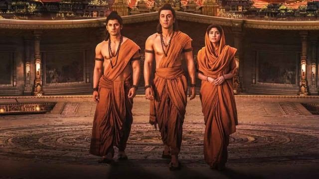 ‘রামায়ণ’-এর অগ্রিম বুকিংয়ে ঝড়, ৭০ কোটির ওপেনিং সম্ভব?