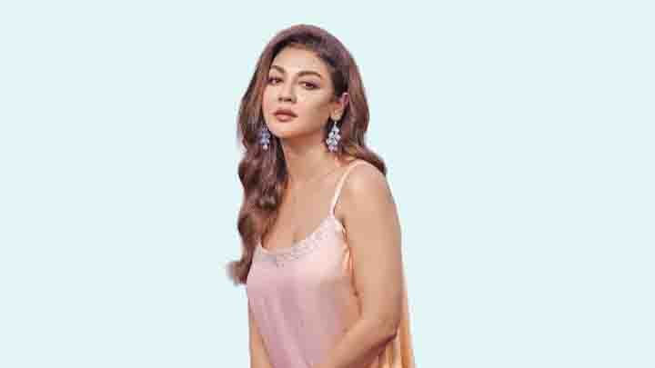 পূর্ণিমার বদলে জয়া আহসান